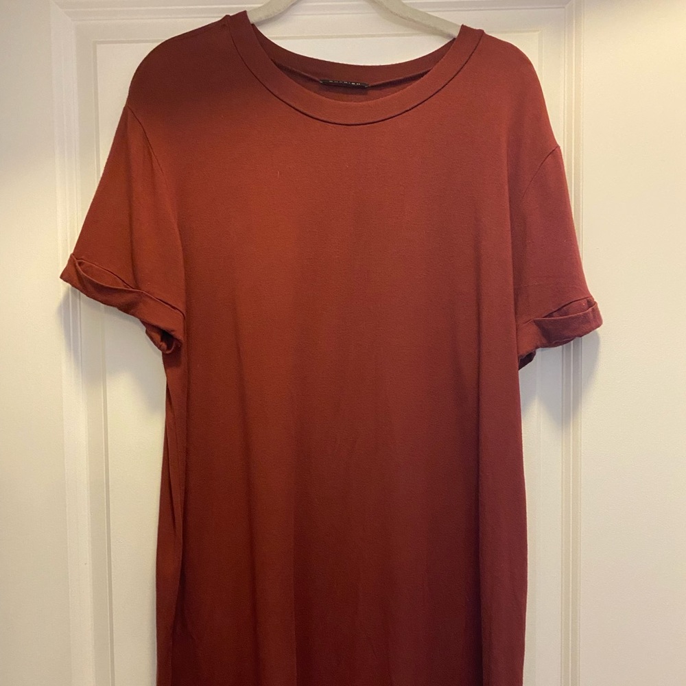 Red tshirt style dress